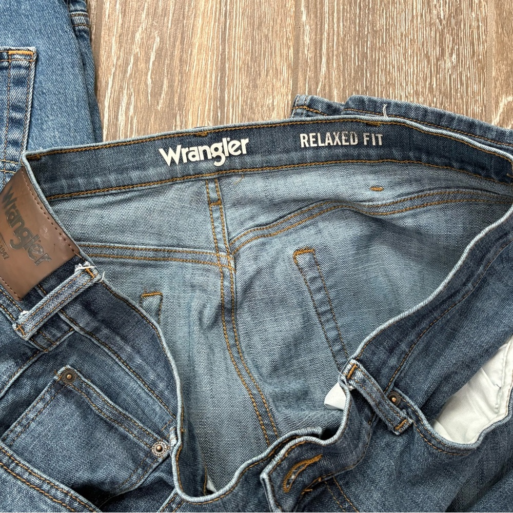 Bundle of men’s jeans - Picture 3 of 4